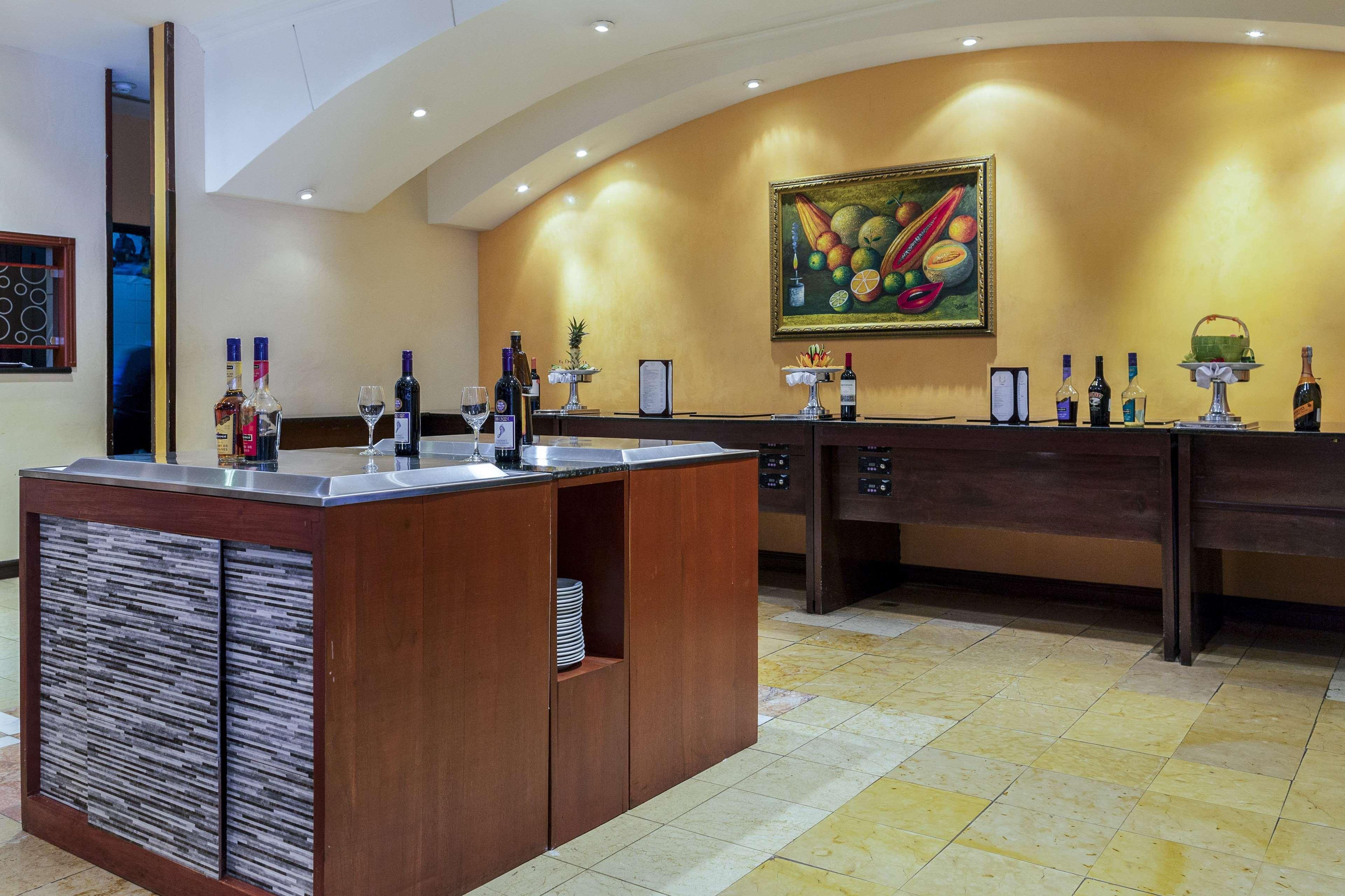 Hilton Princess Managua Exteriör bild